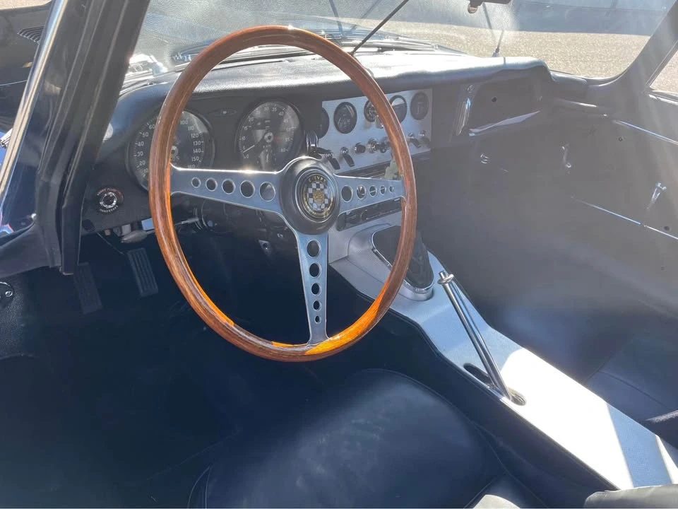 1963 Jaguar E-Type Series 1 - Image 9 of 12