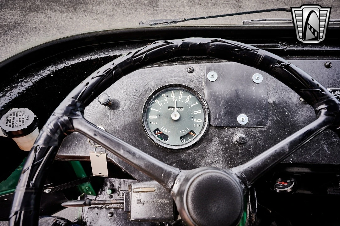1963 Jeep Forward Control - Image 14 of 21