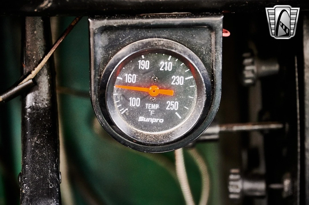 1963 Jeep Forward Control - Image 15 of 21