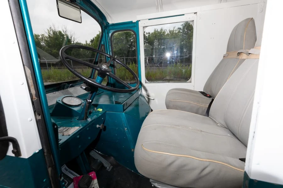 1963 Jeep Forward Control - Image 17 of 31