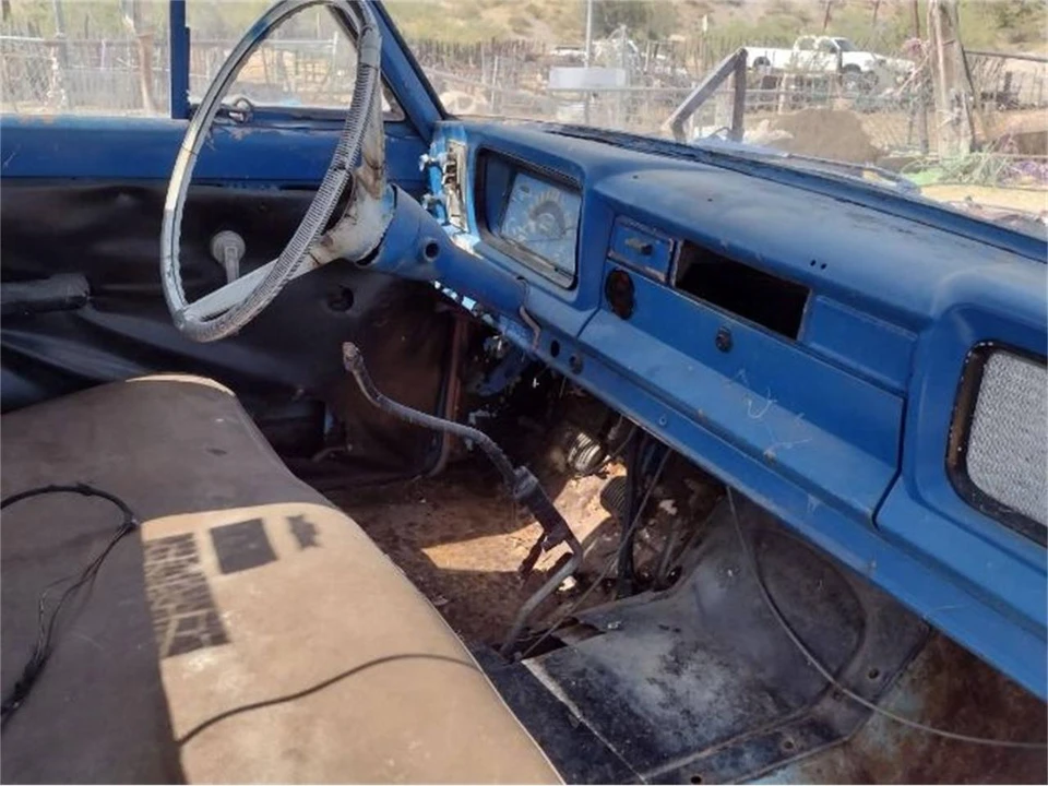 1963 Jeep SJ Gladiator - Image 11 of 15