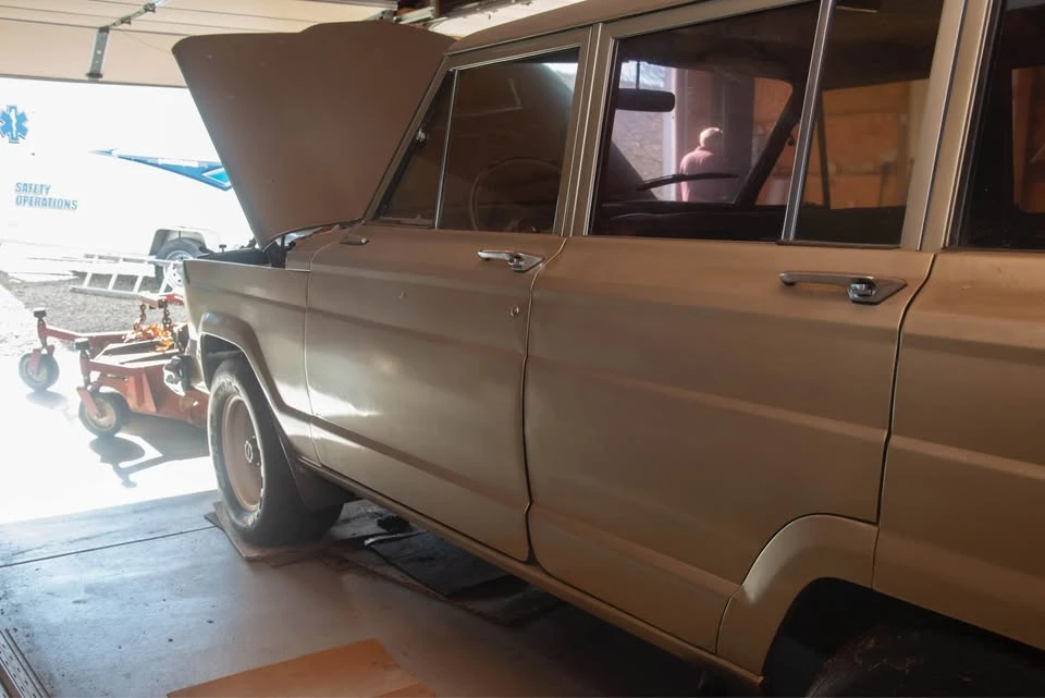 1963 Jeep SJ Wagoneer - Image 4 of 10