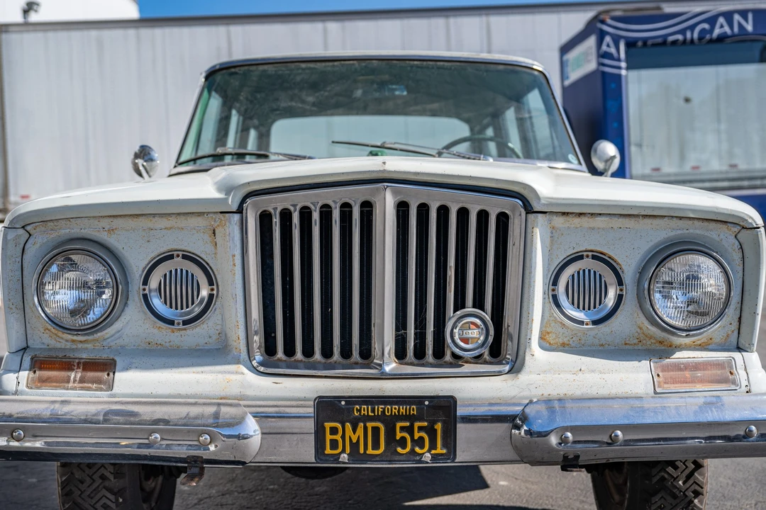 1963 Jeep SJ Wagoneer - Image 10 of 31