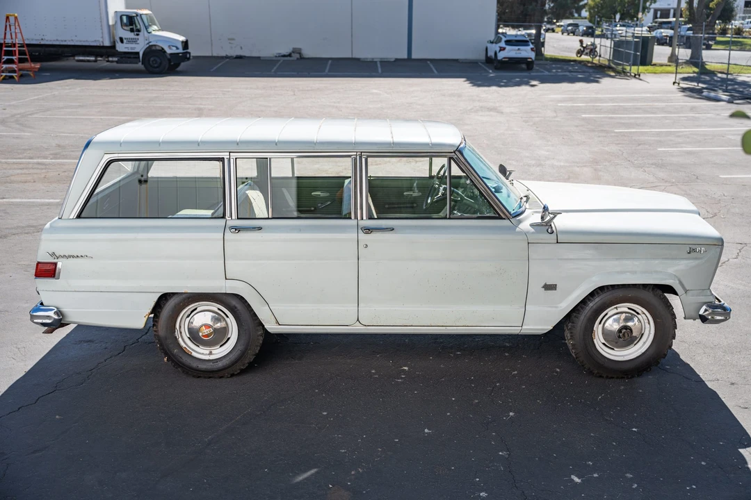 1963 Jeep SJ Wagoneer - Image 4 of 31