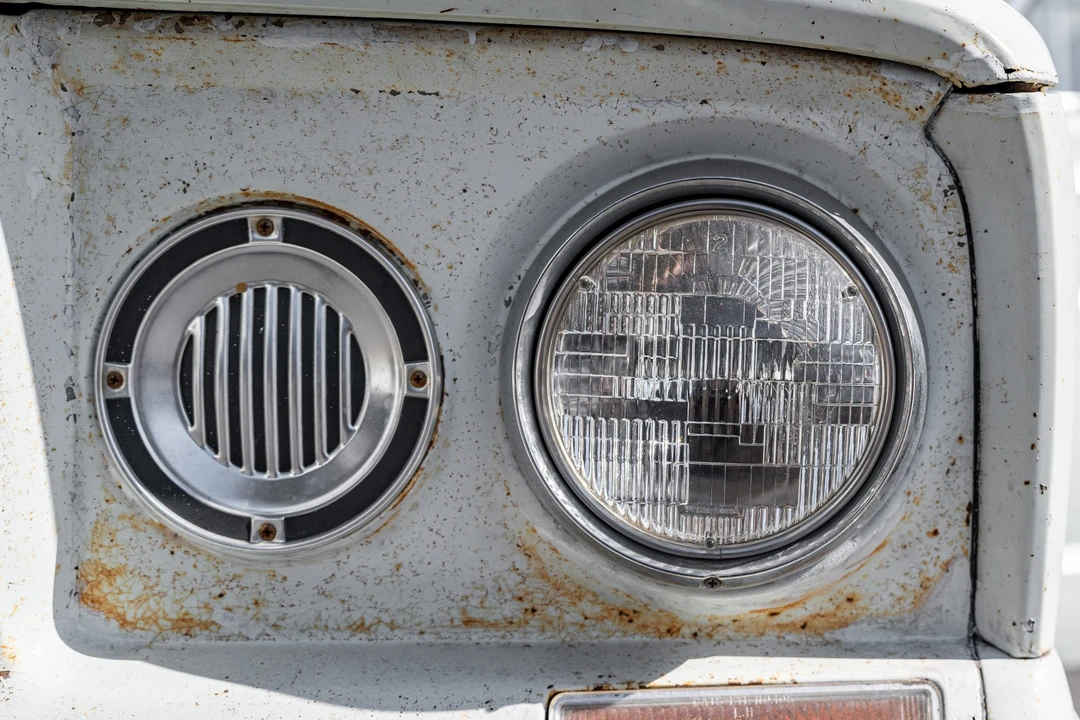 1963 Jeep SJ Wagoneer - Image 12 of 31