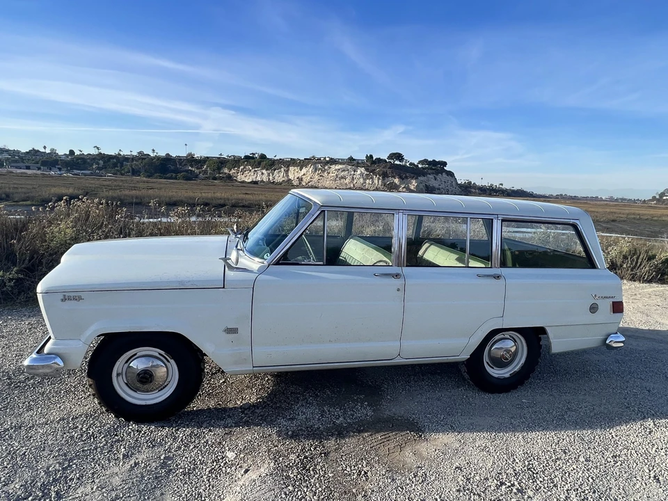 1963 Jeep SJ Wagoneer - Image 9 of 31
