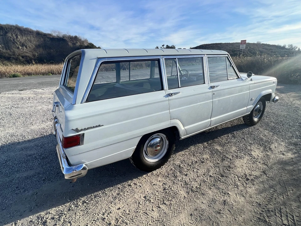 1963 Jeep SJ Wagoneer - Image 18 of 31