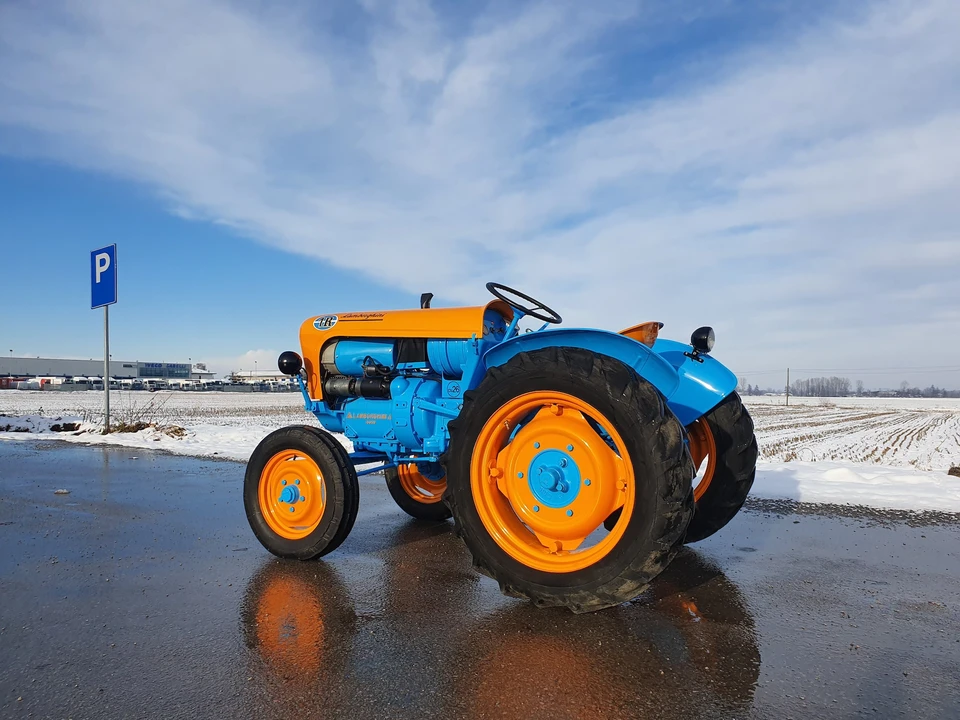 1963 Lamborghini Tractors - Image 18 of 31