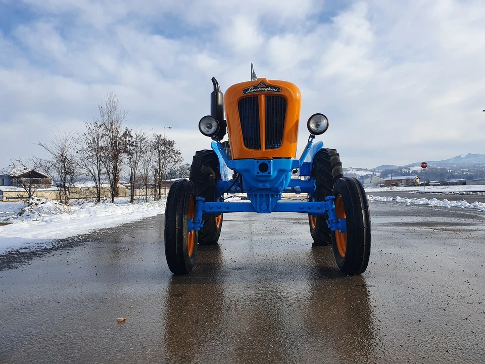 1963 Lamborghini Tractors - Image 25 of 31