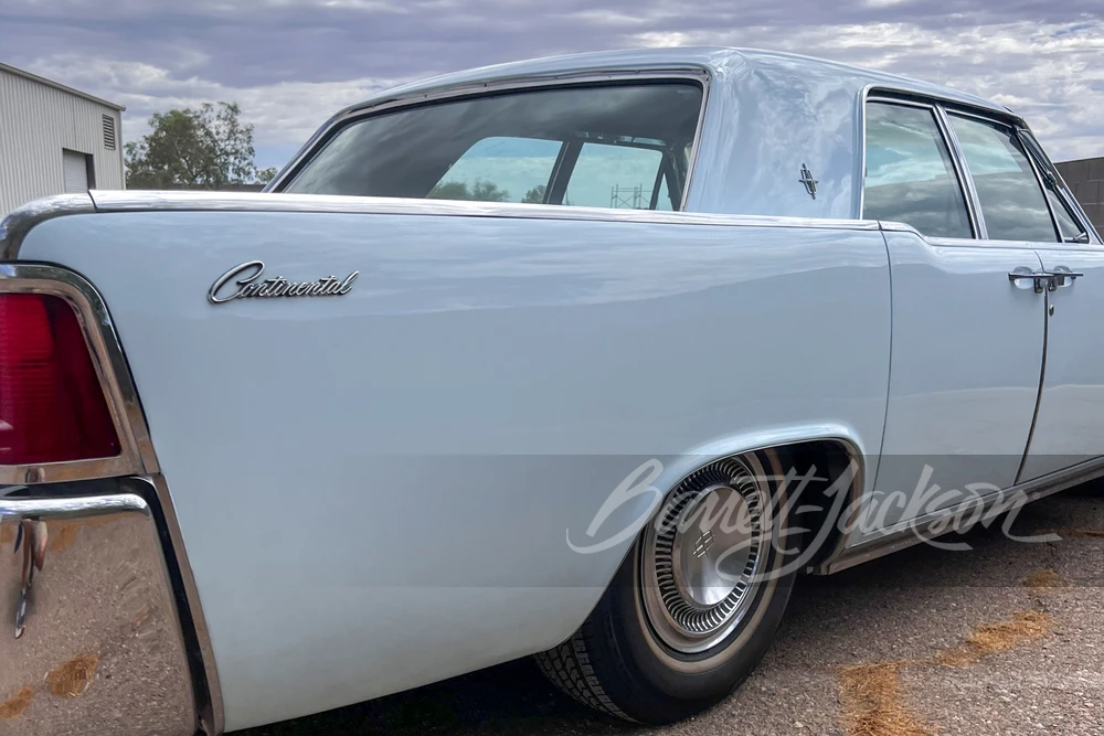 1963 Lincoln Continental 4th Gen - Image 16 of 19