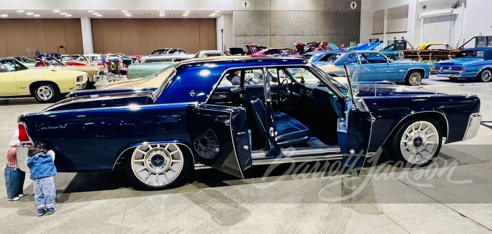 1963 Lincoln Continental 4th Gen - Image 9 of 10