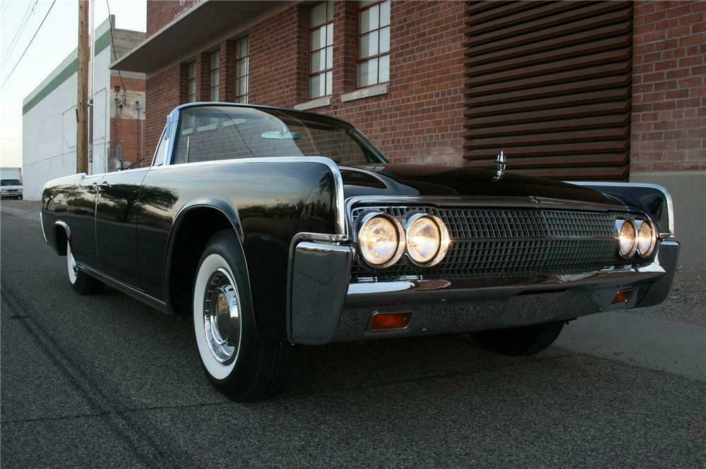 1963 Lincoln Continental 4th Gen - Image 4 of 4