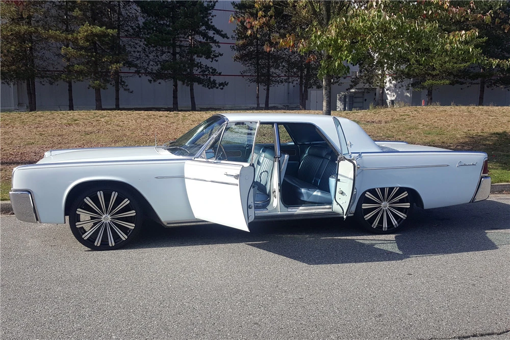 1963 Lincoln Continental 4th Gen - Image 5 of 5