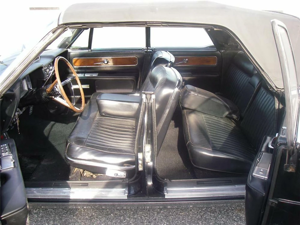 1963 Lincoln Continental 4th Gen - Image 4 of 5
