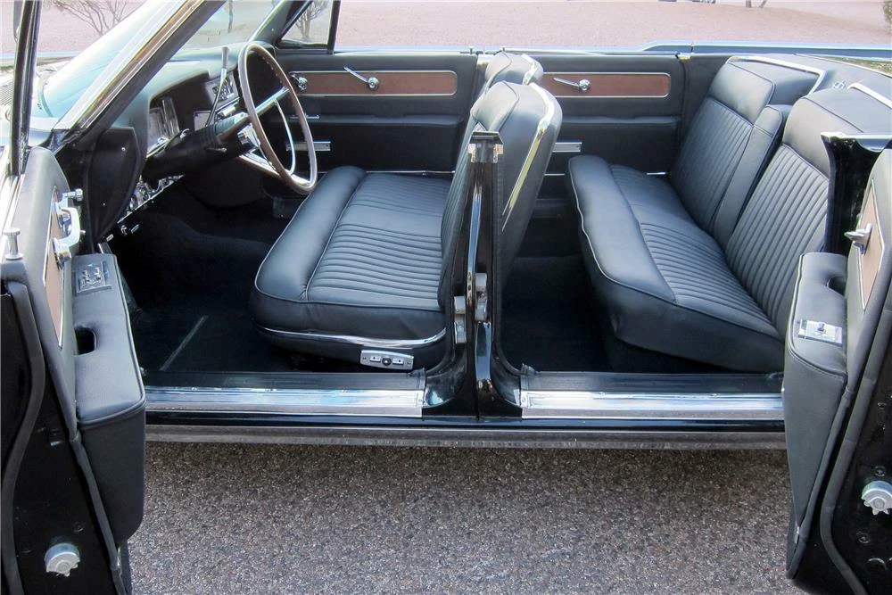 1963 Lincoln Continental 4th Gen - Image 4 of 6