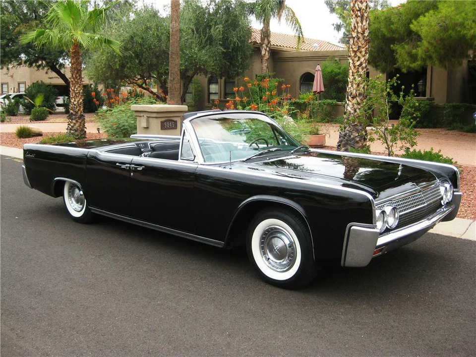 1963 Lincoln Continental 4th Gen - Image 2 of 5