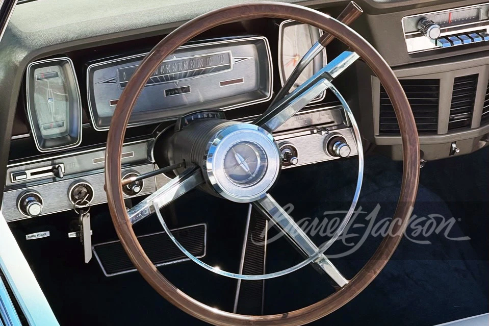 1963 Lincoln Continental 4th Gen - Image 10 of 15