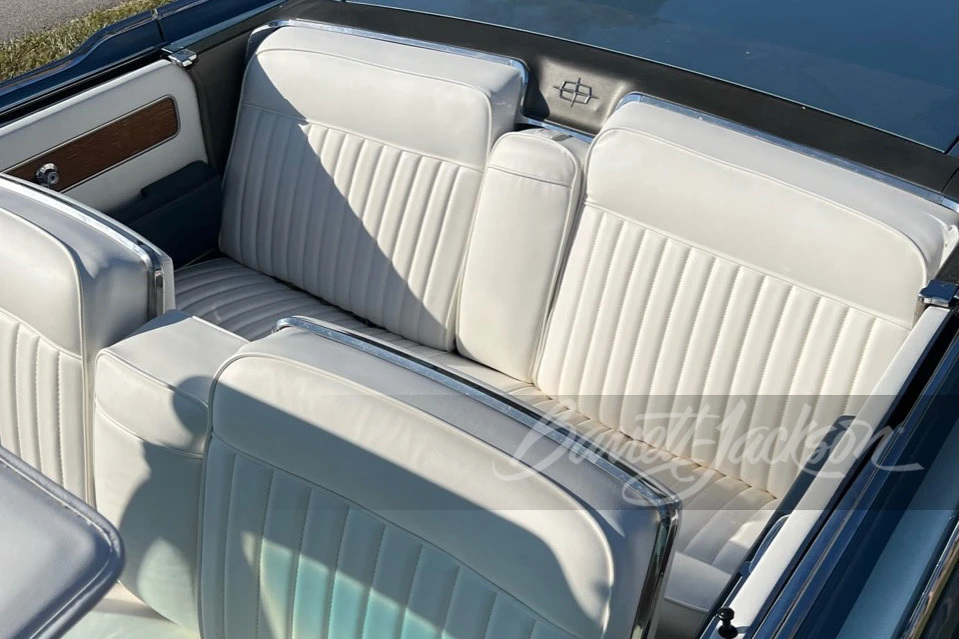 1963 Lincoln Continental 4th Gen - Image 12 of 15