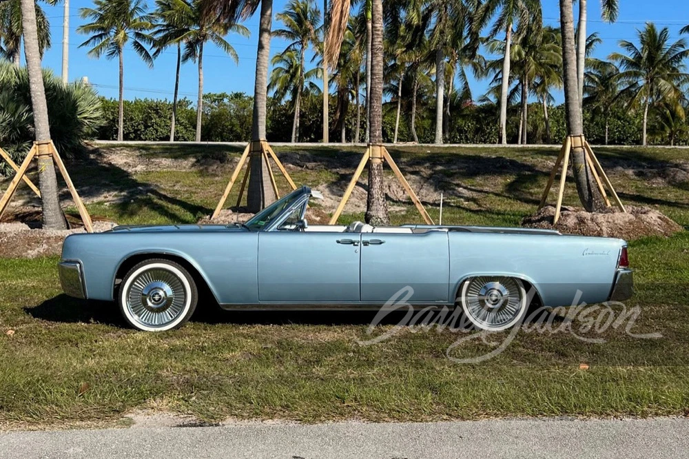 1963 Lincoln Continental 4th Gen - Image 15 of 15