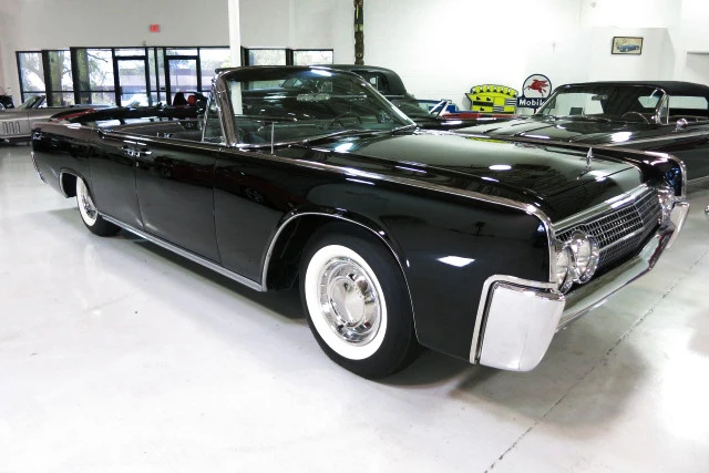 1963 Lincoln Continental 4th Gen - Image 2 of 7