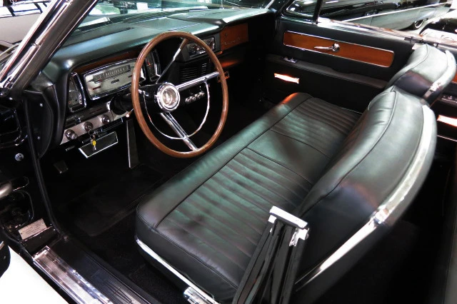 1963 Lincoln Continental 4th Gen - Image 4 of 7