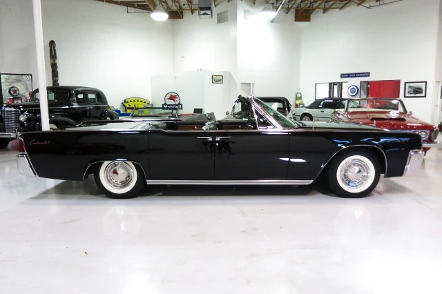 1963 Lincoln Continental 4th Gen - Image 7 of 7