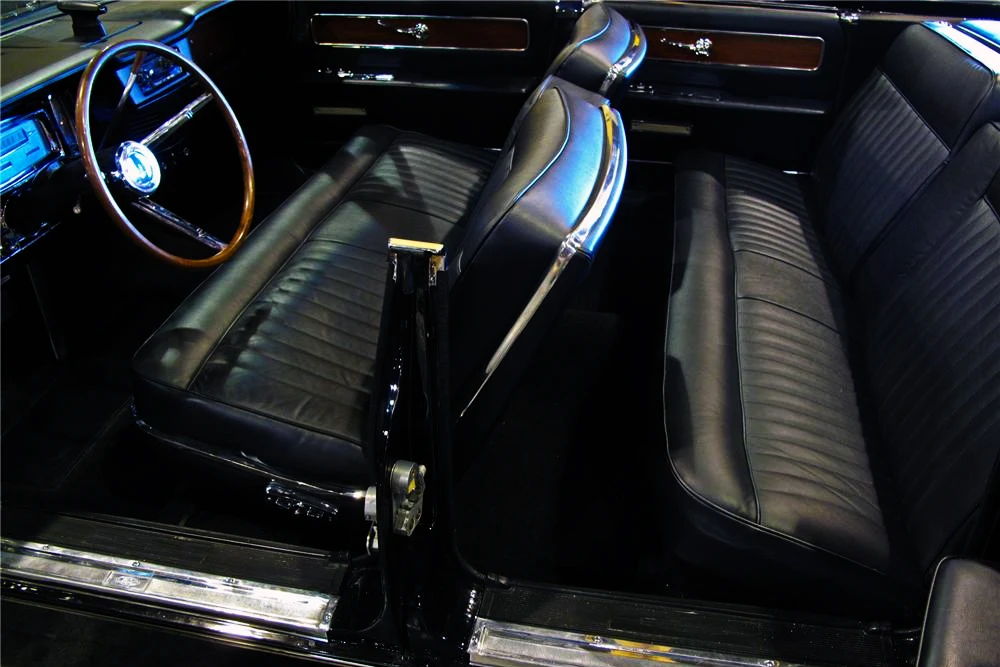 1963 Lincoln Continental 4th Gen - Image 3 of 4