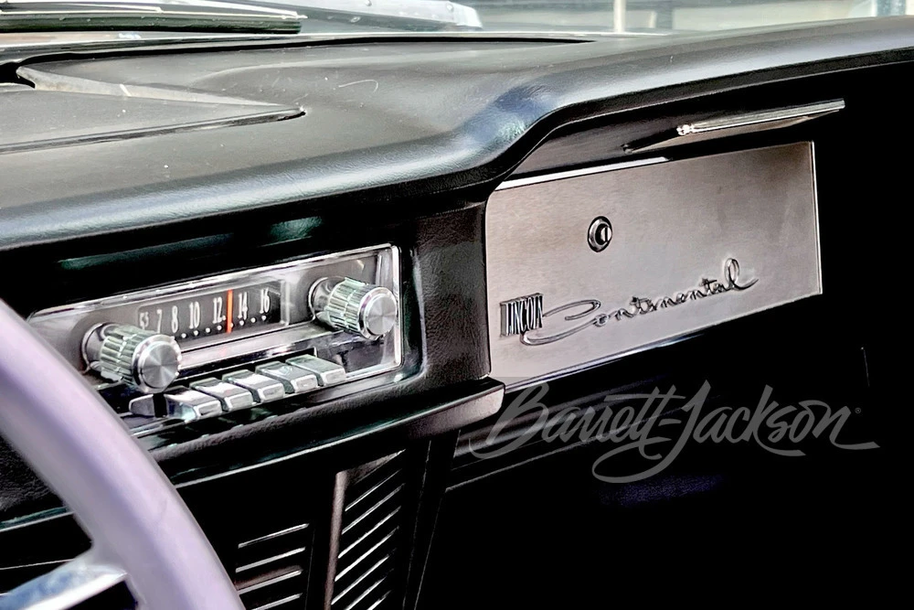 1963 Lincoln Continental 4th Gen - Image 5 of 11