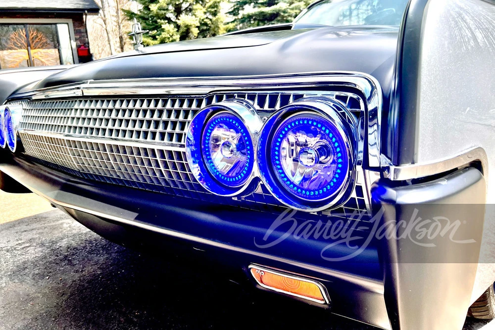 1963 Lincoln Continental 4th Gen - Image 8 of 11