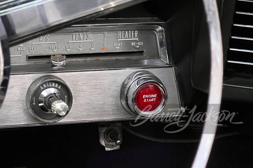1963 Lincoln Continental 4th Gen - Image 6 of 11