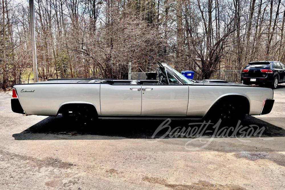 1963 Lincoln Continental 4th Gen - Image 14 of 14