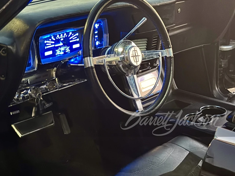 1963 Lincoln Continental 4th Gen - Image 11 of 18