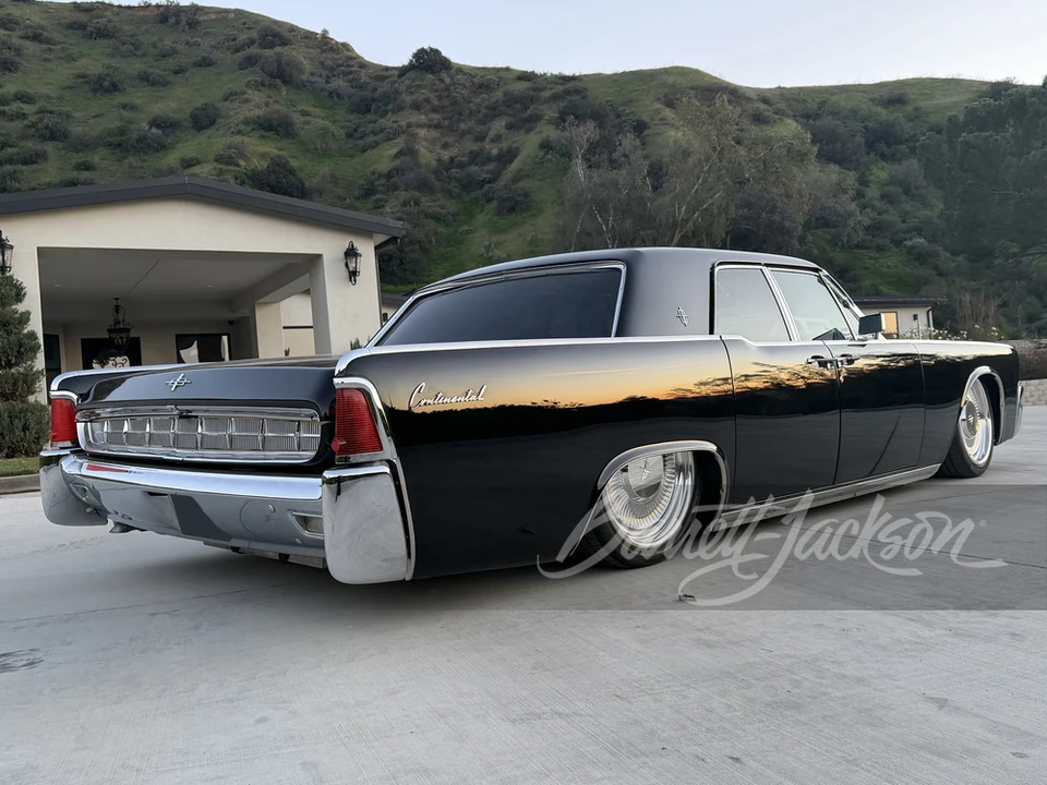 1963 Lincoln Continental 4th Gen - Image 2 of 18