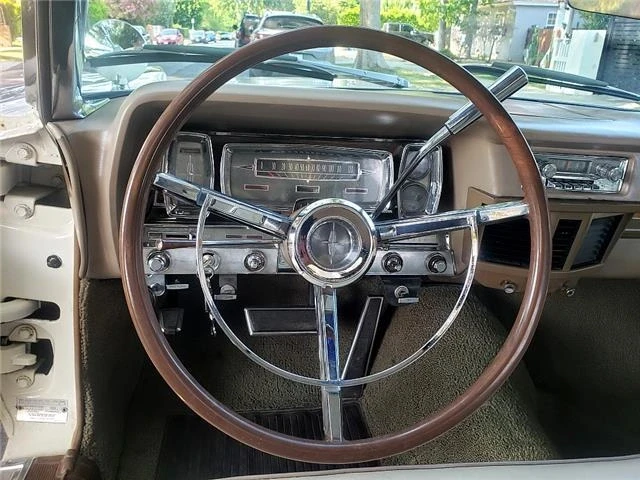 1963 Lincoln Continental 4th Gen - Image 11 of 21