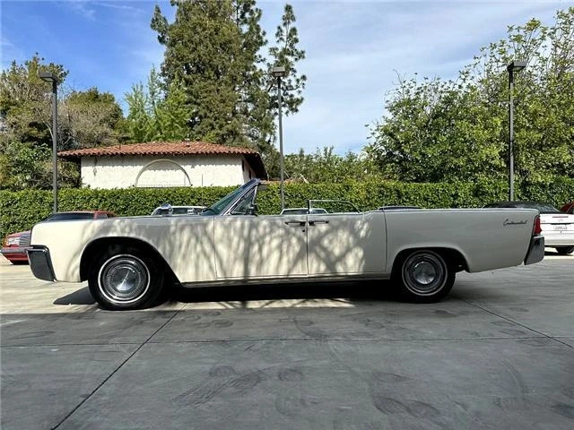1963 Lincoln Continental 4th Gen - Image 8 of 21