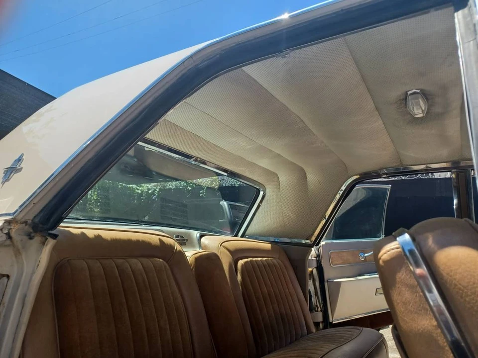 1963 Lincoln Continental 4th Gen - Image 16 of 24