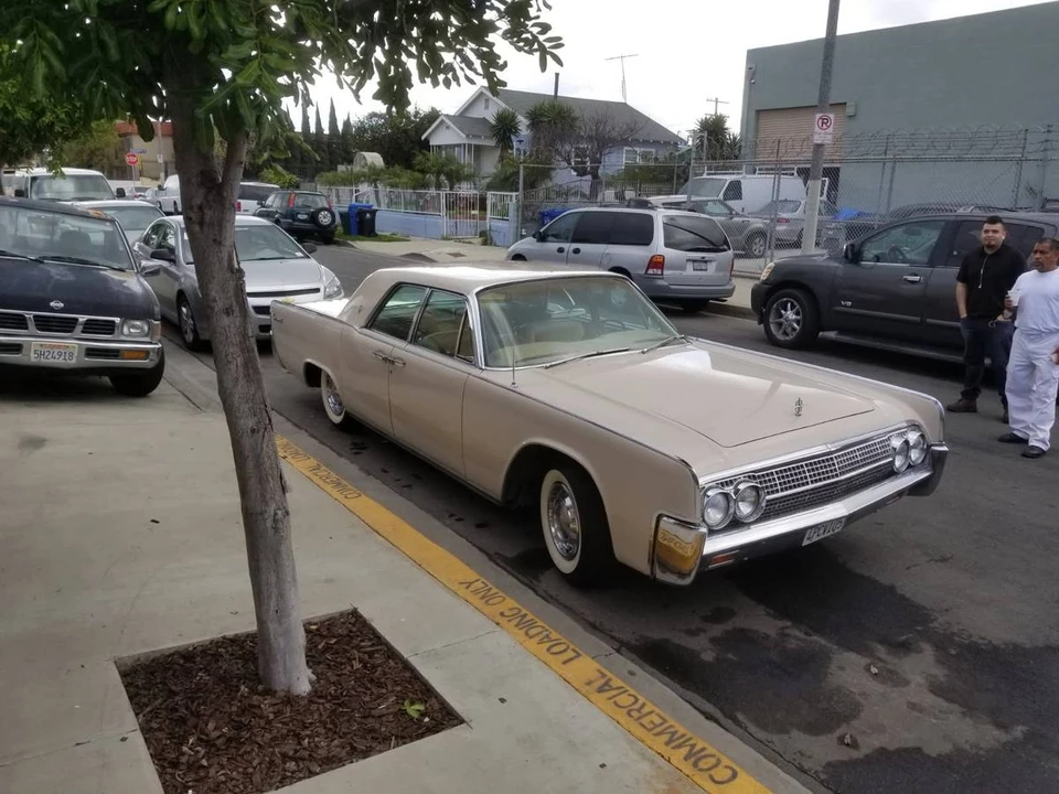 1963 Lincoln Continental 4th Gen - Image 3 of 24