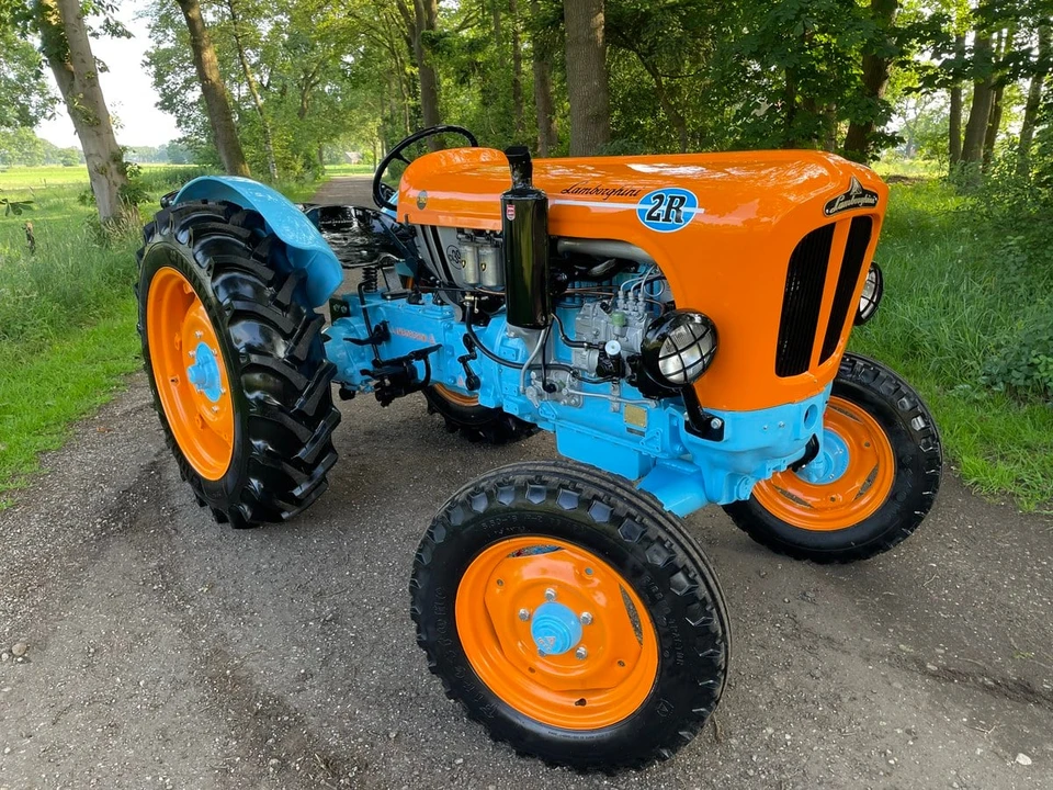1963 Lamborghini Tractors - Image 2 of 30