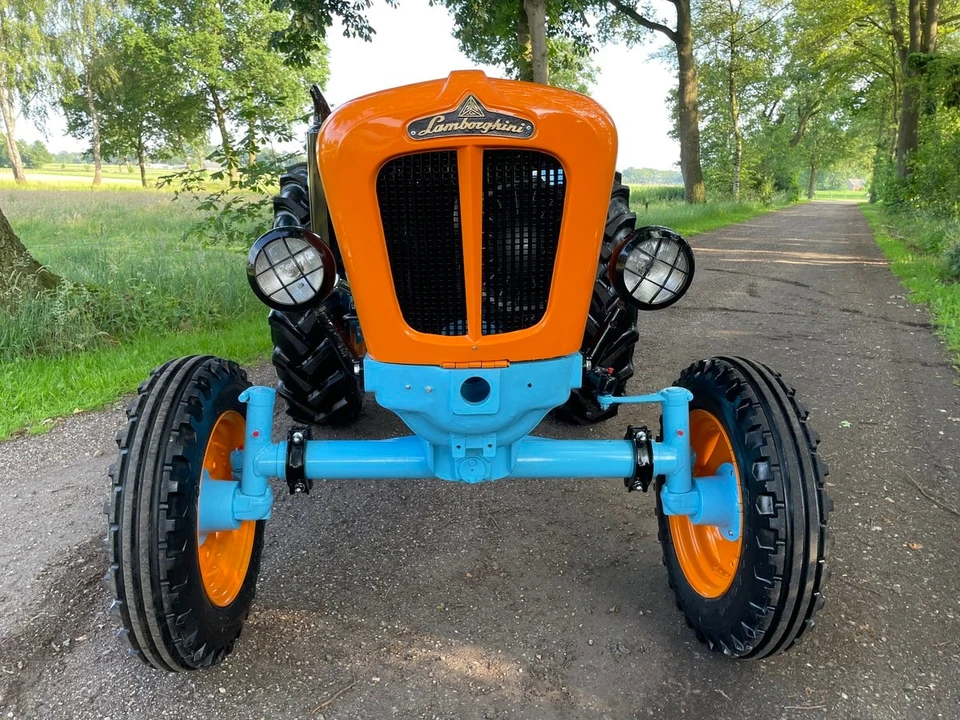 1963 Lamborghini Tractors - Image 9 of 30