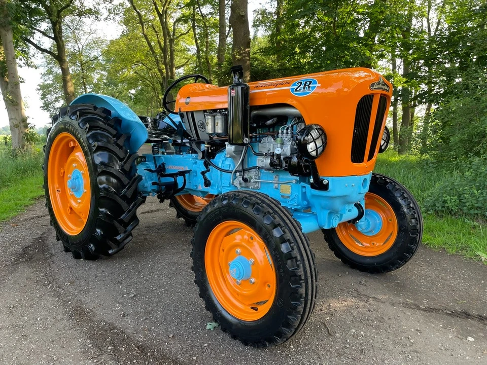 1963 Lamborghini Tractors - Image 10 of 30