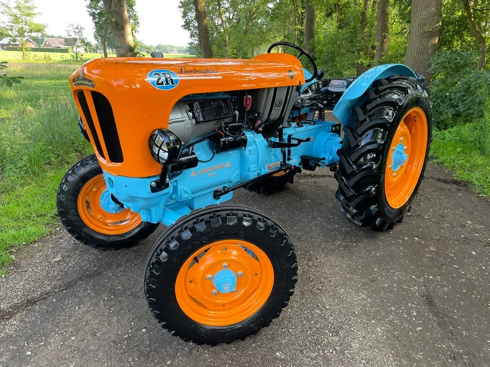 1963 Lamborghini Tractors - Image 14 of 30