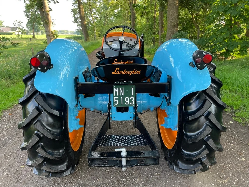 1963 Lamborghini Tractors - Image 25 of 30