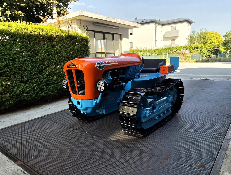 1963 Lamborghini Tractors - Image 3 of 31