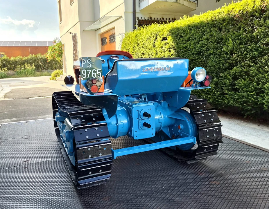 1963 Lamborghini Tractors - Image 13 of 31