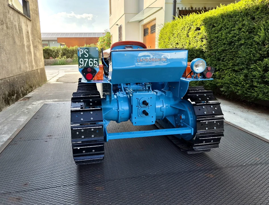 1963 Lamborghini Tractors - Image 14 of 31