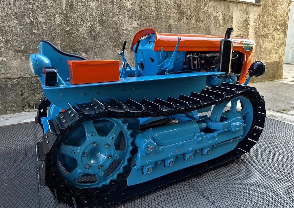 1963 Lamborghini Tractors - Image 23 of 31