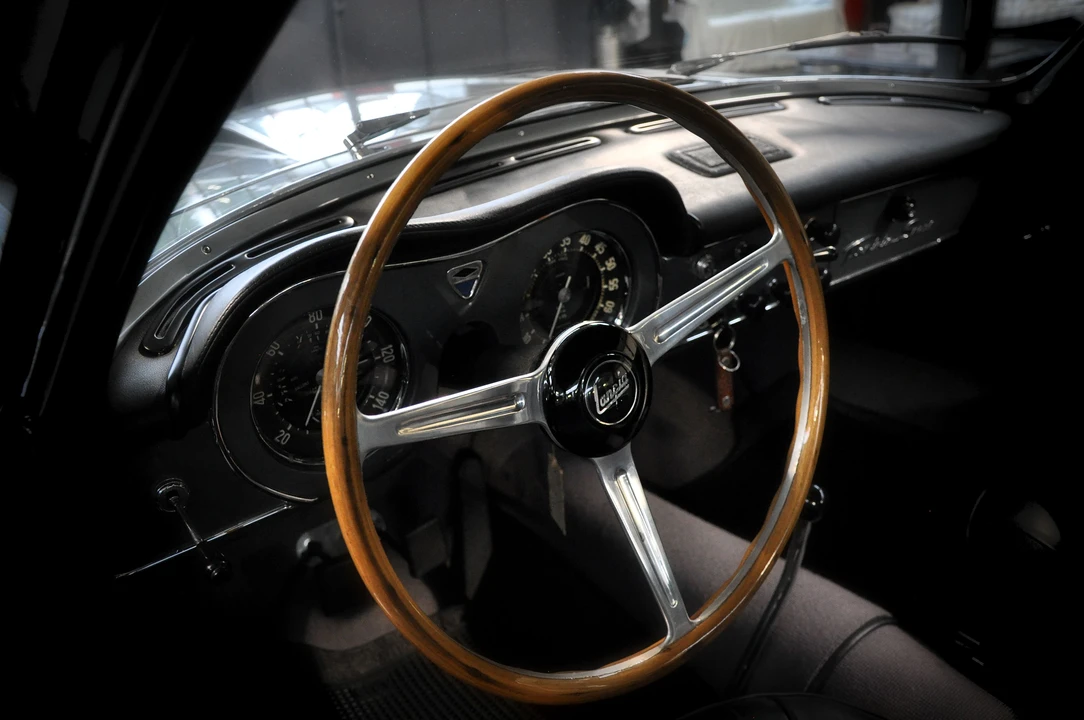 1963 Lancia Flaminia - Image 8 of 26