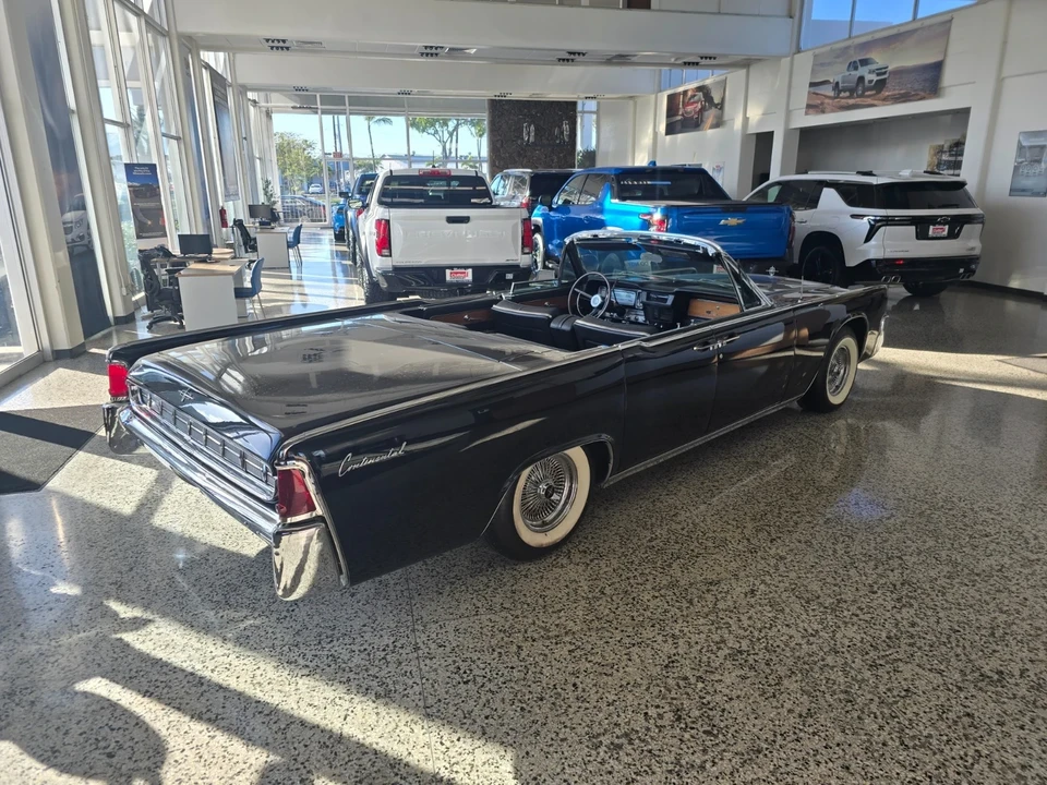 1963 Lincoln Continental 4th Gen - Image 4 of 6