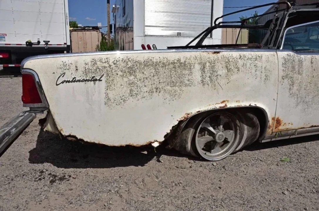 1963 Lincoln Continental 4th Gen - Image 6 of 16