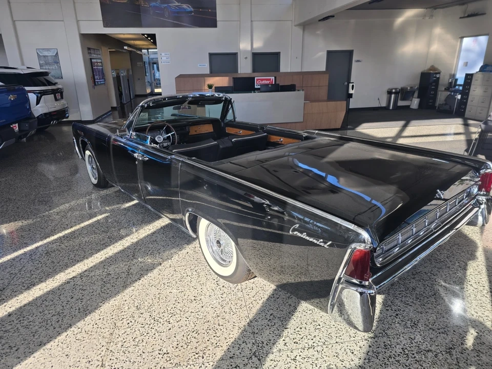 1963 Lincoln Continental 4th Gen - Image 3 of 6